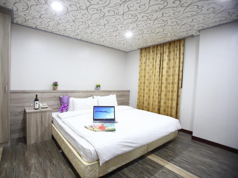 心園生活旅店 Xin Yuan Hotel Hsinchu Extérieur photo