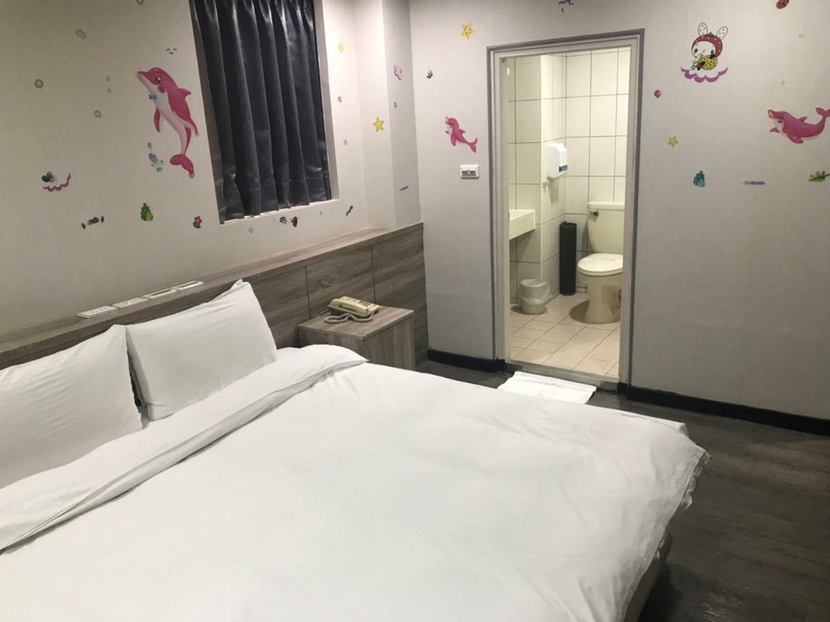 心園生活旅店 Xin Yuan Hotel Hsinchu Extérieur photo